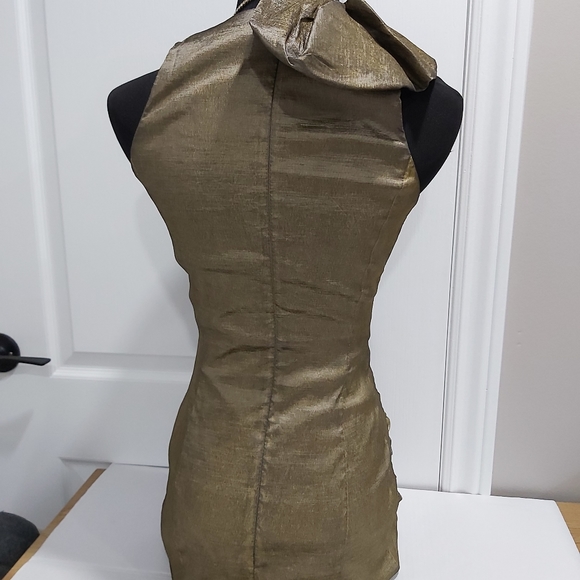 Jessica McClintock MetalicGold Ruffled Cocktail Dress necklace included - Picture 7 of 14